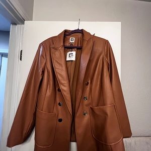 Plus size faux blazer
